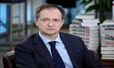 Tarixdən xəbəri olmayan 