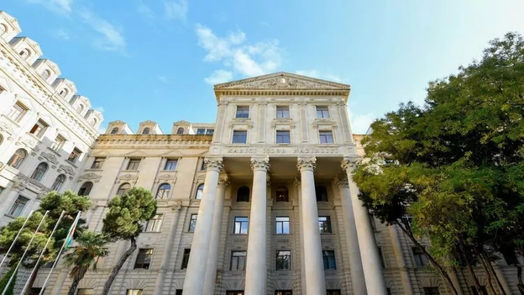 Rəsmi Bakıdan Putinin köməkçisinə cavab