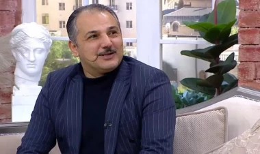 Vüqarın bu mahnılarına radioda qadağa qoyuldu