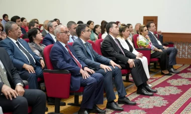 ATİAHİ Respublika Komitəsi Qurban bayramı münasibətilə 1000 nəfər təhsil işçisini sevindirdi - FOTO