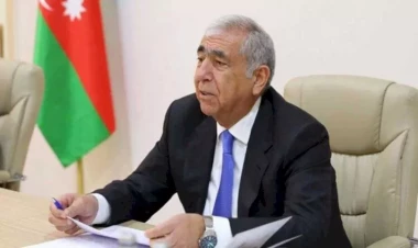 Zülfüqar Xəlilov vəzifəsindən azad edildi