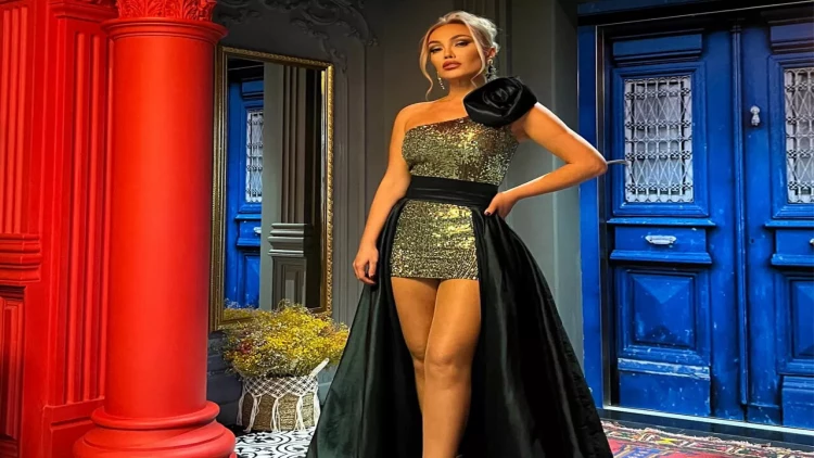 Nura geyimi ilə diqqət çəkdi - VİDEO