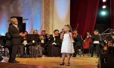 Rəşid Behbudov adına Dövlət Mahnı Teatrında “Kiçik solistlər” adlı konsert - FOTO
