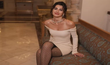 Nəsrindən iddialı FOTOlar