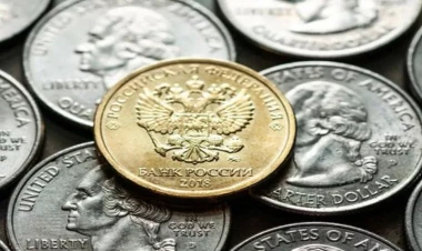 Rublun bahalaşmasının hansı təsirləri olacaq? - AÇIQLAMA