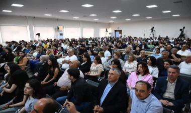 Ermənistan silahlı qüvvələrinin Azərbaycan ərazilərində mülki şəxslərə qarşı törətdiyi cinayətlərlə bağlı sənədlər tədqiq edilib - FOTO