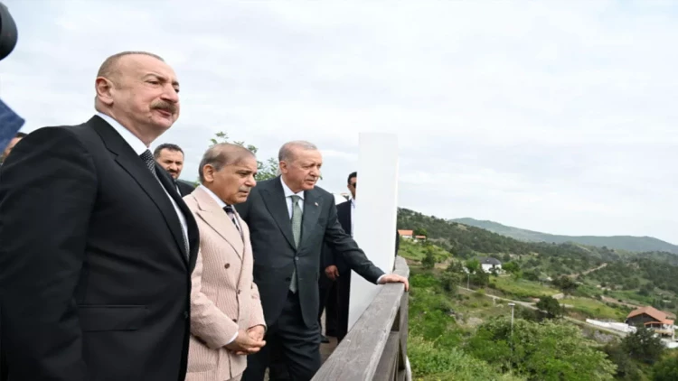 Laçın sammiti: yeni dünya düzənində üç dövlətin geosiyasi simfoniyası