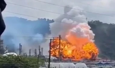 Ekvadorun ən böyük neft zavodunda güclü PARTLAYIŞ - VİDEO