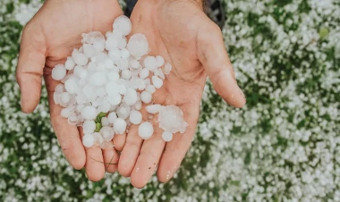 Zaqatalaya dolu yağdı