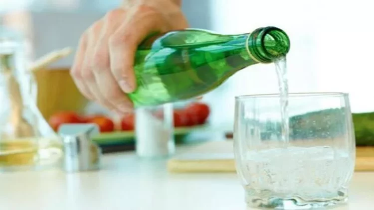 Sümüyü zəiflədir, dişləri çürüdür - Siqaret çəkməyə bərabər olan İÇKİ