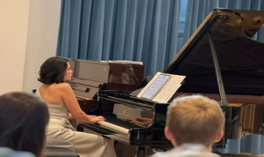 Ülviyyə Kazımova  Almaniyada solo konsert programı ilə çıxış edib - FOTO
