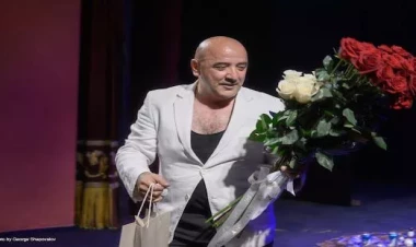 “Kontrabas” festivaldan mükafatlarla qayıtdı - FOTOlar