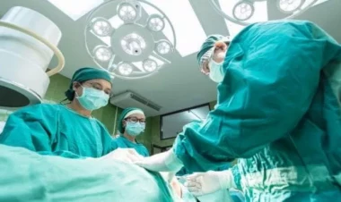 Gənc qadın bir gecədə xarici dili unutdu – Səbəb tibb aləmini heyrətləndirdi