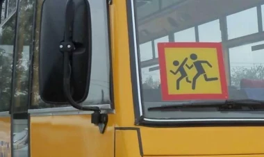 Pakistanda məktəb avtobusu partladıldı - Ölənlər var