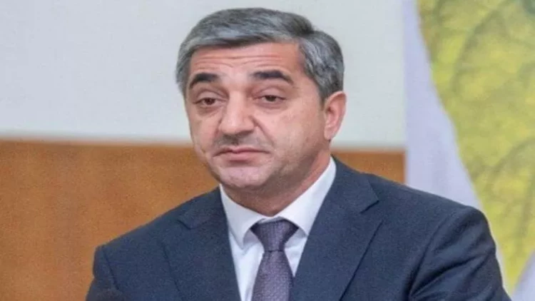 Yeni təyin edilən nazir kimdir? - DOSYE