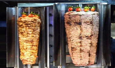 Azərbaycanda kütləvi zəhərlənmə: Dönərxana bağlandı - FOTO