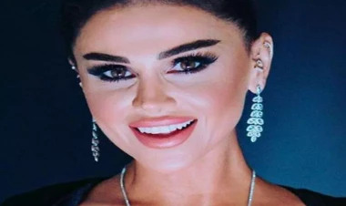 Günelin başına dollar səpdilər - VİDEO