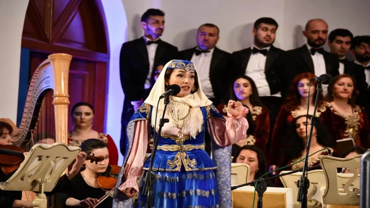 Opera Teatrı  ilk dəfə  “Milli Opera İncilərimiz” layihəsini təqdim edib - FOTO