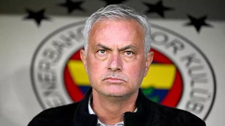 İngiltərə nəhəngi Mourinyonu istəyir - 1 nömrəli namizəddir