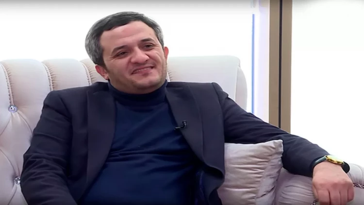 Meyxanaçı azyaşlı oğluna “Range Rover” aldı - VİDEO