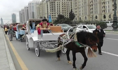 Bulvara Çindən faytonlar gətiriləcək