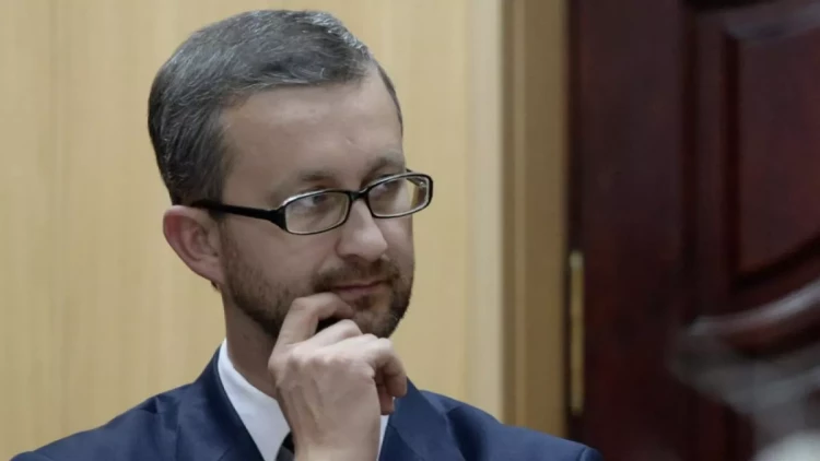 Zelenski Nəriman Cəlalovu Ukraynanın Türkiyədəki səfiri təyin etdi