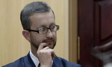 Zelenski Nəriman Cəlalovu Ukraynanın Türkiyədəki səfiri təyin etdi