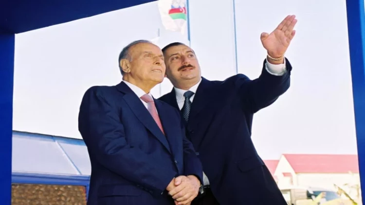 Ümummilli Liderin Bakıya qayıdışı ilə başlayan növbəti 10 il Azərbaycanda gələcək inkişaf üçün təməllərin yaradıldığı mühüm tarixi mərhələdir