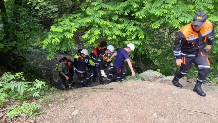 Lerikdə dərəyə yıxılan qadının vəziyyəti açıqlandı - FOTO