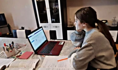 Azərbaycanda distant təhsil TANINACAQ