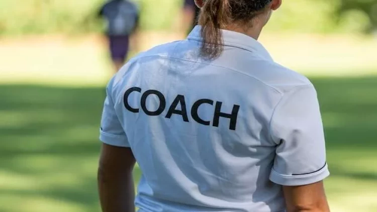 Azərbaycan futbolunda ilk - Kişi komandasında qadın məşqçi