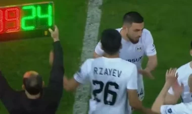 15 yaşında “Qarabağ”da ilk oyununa çıxdı - VİDEO