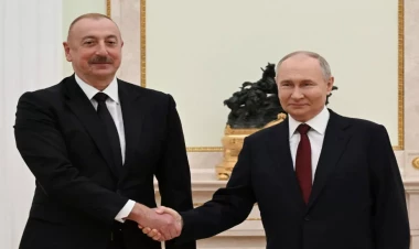 Putin: Ölkələrimizin vətəndaşları nasist işğalçıları üzərində qələbəni yaxınlaşdıranları lazımınca qiymətləndirirlər