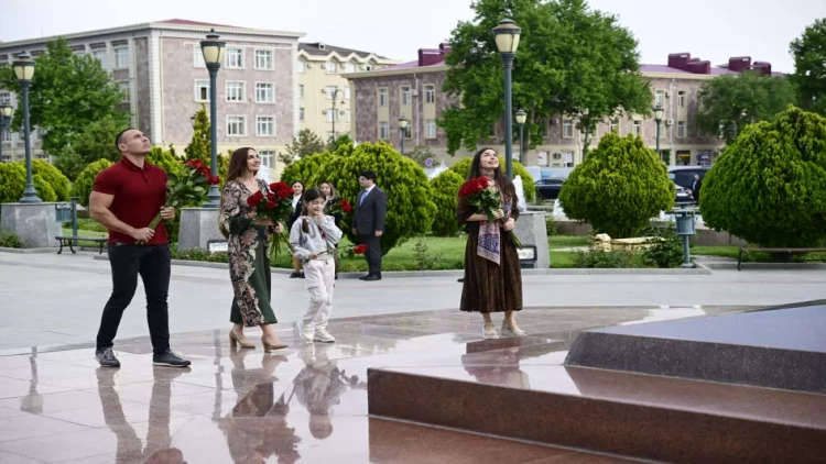 Leyla Əliyeva və Arzu Əliyeva Naxçıvana səfər ediblər - FOTO
