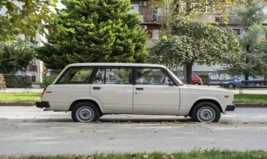 600 minə “04” SATILIR - FOTO