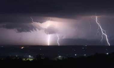 Leysan, şimşək... - Bazar gününün HAVASI