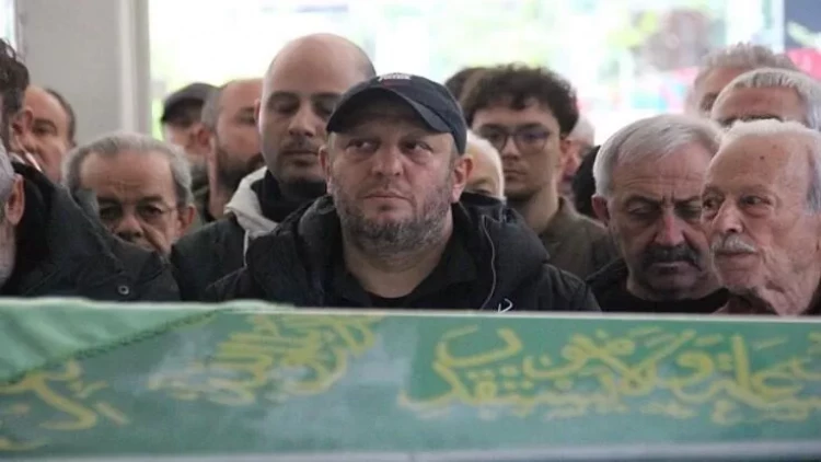 Serkan Keskinə ağır itki - FOTO