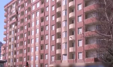 15 ildir tikilən binada bir nəfər də yaşamır - Bakıdakı sirli bina