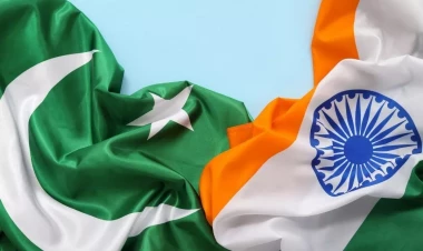 Hindistan-Pakistan sərhədində döyüşlər başladı