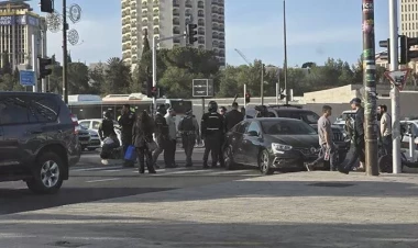 Netanyahunun korteji qəzaya düşdü - FOTO