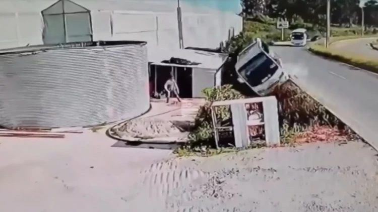 Türkiyədə turistləri daşıyan avtobus aşdı - Yaralılar var - ANBAAN VİDEO