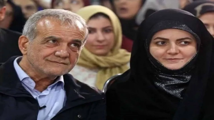 Dünən Pezeşkianın qızı da Bakıda imiş - FOTO