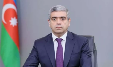 Nazir tanınmış cərraha vəzifə verdi - FOTO