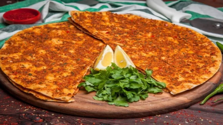 Lahmacunu 98 manata satırlar - VİDEO - FOTO