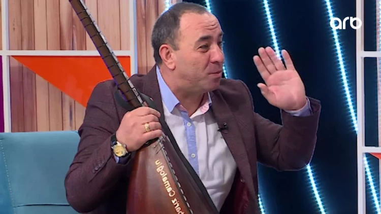 2 məşhur müğənnini İFŞA ETDİ: 