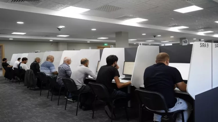 Taksi sürücüləri imtahan verəcək