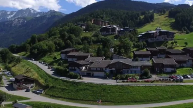 Bu yeməkdən yeyən hər kəs iflic oldu - Kənd mühasirəyə alındı