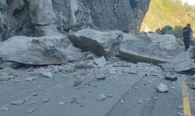 Qubada qaya uçdu - 10-dan çox kəndlə əlaqə kəsildi