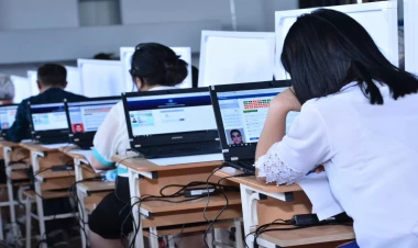 Attestasiyadan kəsilən müəllim 7 il əvvəl rəhmətə gedən direktoru sağ bilirmiş