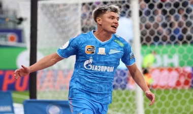 16 yaşlı futbolçunun məşqdən sonra ürəyi dayandı - FOTO